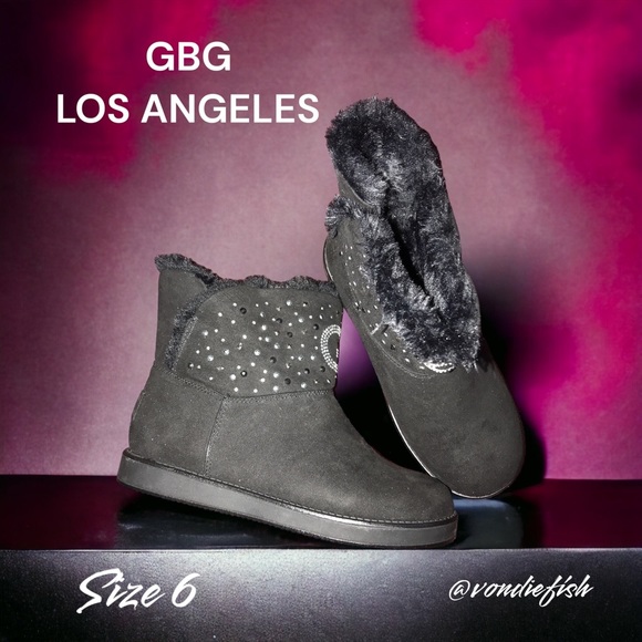 BOGO Sale 🔥 New in Box GBG GUESS BOOTIES - Picture 1 of 13